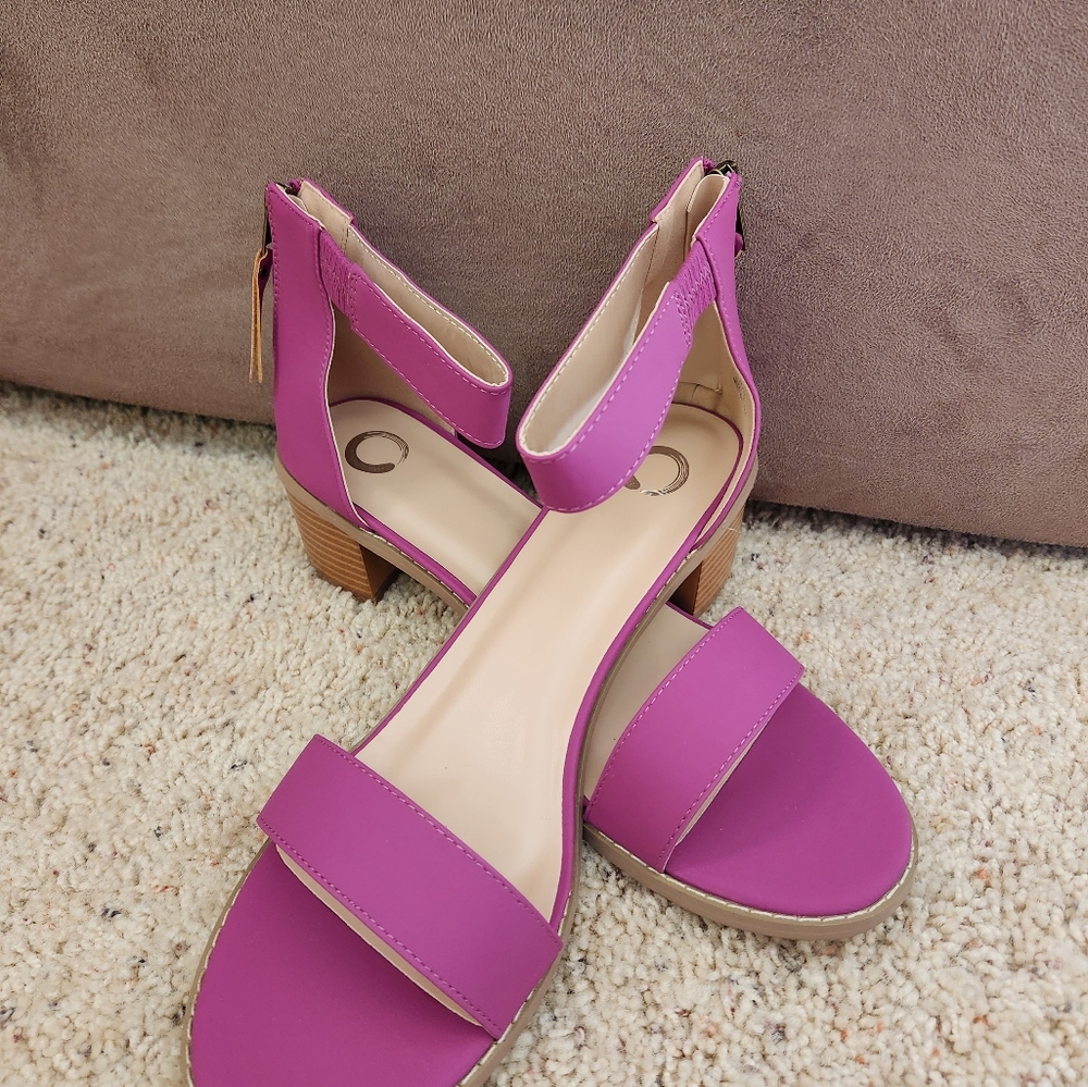 Journee Collection sandals Size 12 Plum